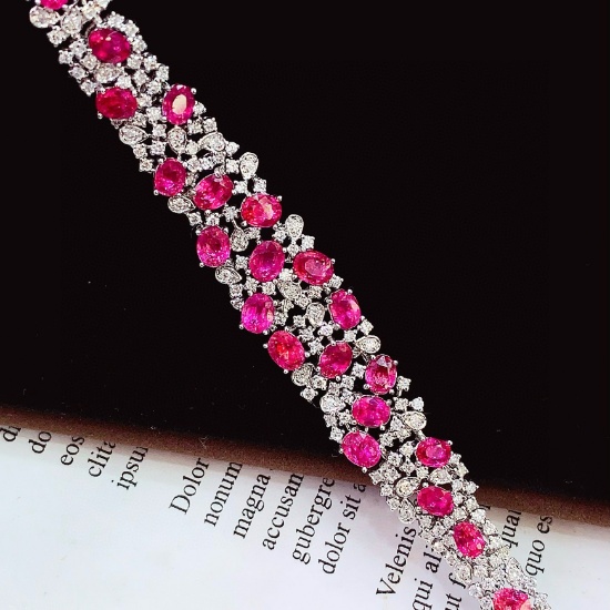 14k Gold 11.62 Ct Natural Ruby & Diamond Bracelet