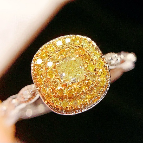 14k Gold 0.45 Ct Natural Yellow Diamond & Diamond Ring