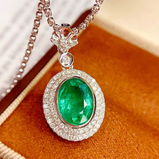 14k Gold 3 Ct Natural Emerald & Diamond Pendant( Without Chain )