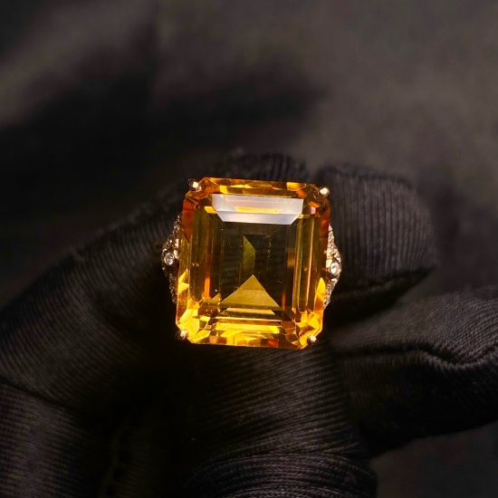 14k Gold 9.9 Ct Natural Citrine & Diamond Ring