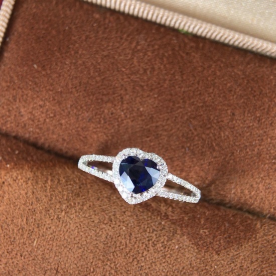 14k Gold 0.95 Ctw Vivid Blue Natural Sapphire & Diamond Ring