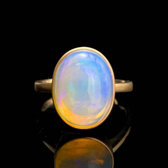 14k Gold 4.2 Ct Natural Opal Ring