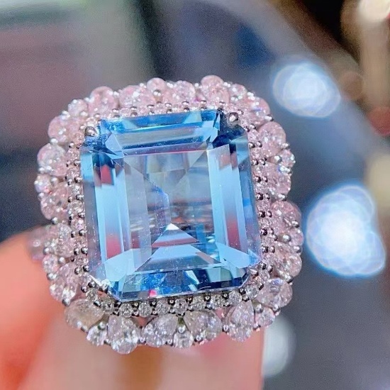 14k Gold 5.32 Ct Natural Aquamarine & Diamond Ring/pendant( Without Chain )