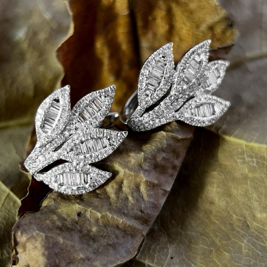 14k Gold 0.56 Ct Natural H Diamond Earrings