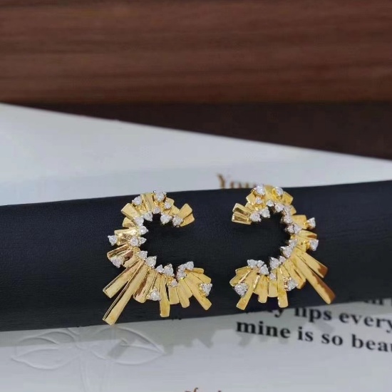 14k Gold 0.6 Ct Natural H Diamond Earrings