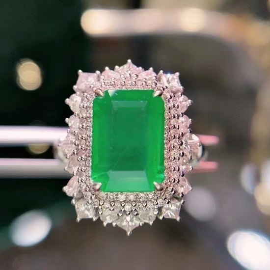 14k Gold 3.72 Ct Natural Emerald & Diamond Ring/pendant( Without Chain )