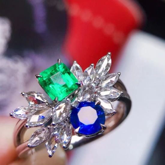 14k Gold 1.66 Ctw Natural Emerald & Sapphire & Diamond Ring