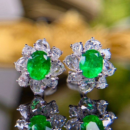 14k Gold 1.29 Ctw Vivid Green Natural Emerald & Diamond Earrings
