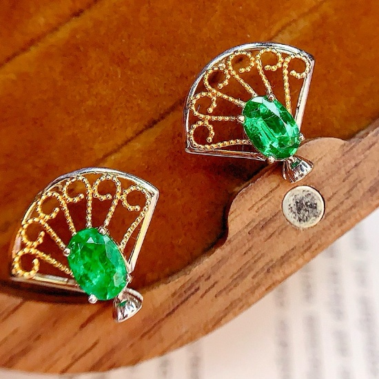 14k Gold 1 Ct Vivid Green Natural Emerald Earrings