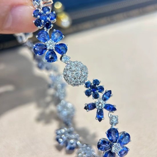 14k Gold 19.54 Ctw Natural Sapphire & Diamond Bracelet