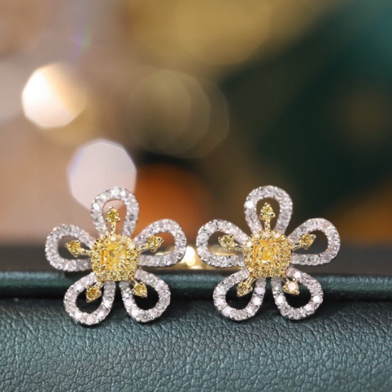 14k Gold 0.60 Ctw Natural Yellow Diamond & Diamond & Flowers Earrings