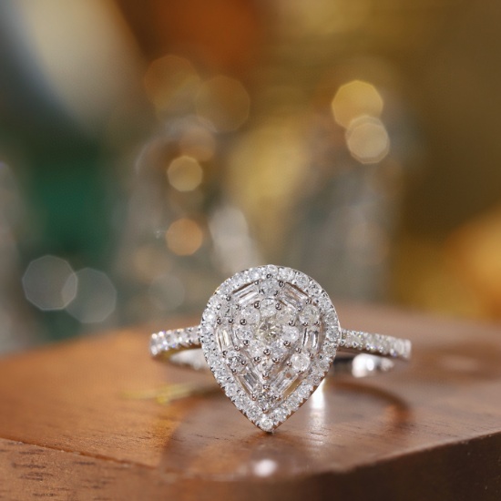 14k Gold 0.6 Ct Natural H Diamond Ring