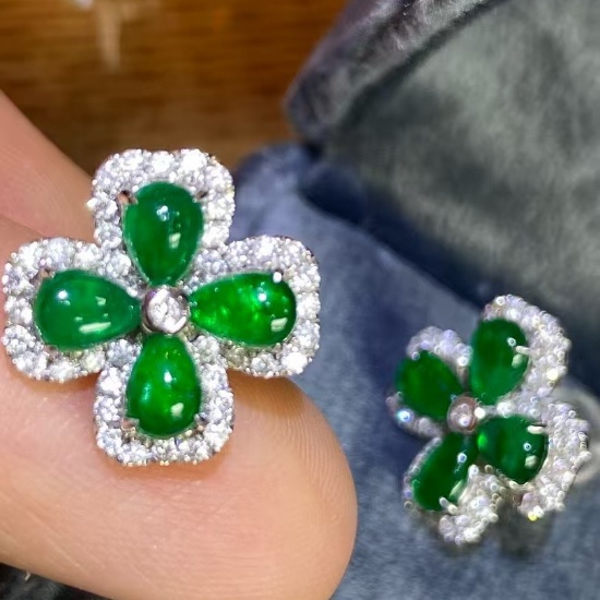 14k Gold 2.30 Ctw Vivid Green Natural Emerald & Diamond Earrings