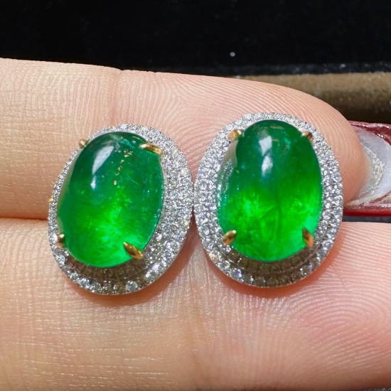 14k Gold 6.01 Ctw Vivid Green Natural Emerald & Diamond Earrings
