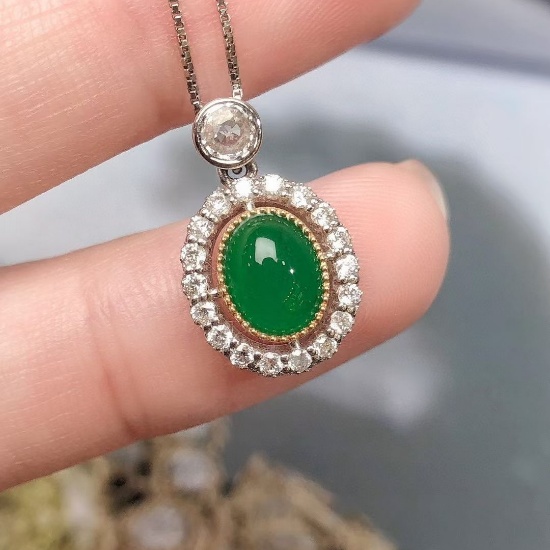 14k Gold 1.32 Ctw Vivid Green Natural Emerald & Diamond Pendant( Without Chain )