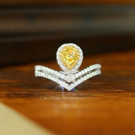 14k Gold 0.80 Ctw Natural Yellow Diamond & Diamond Ring