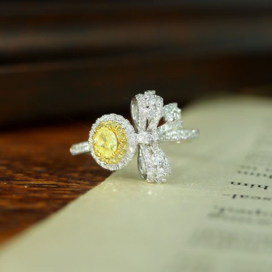 14k Gold 0.57 Ctw Natural Yellow Diamond & Diamond Ring