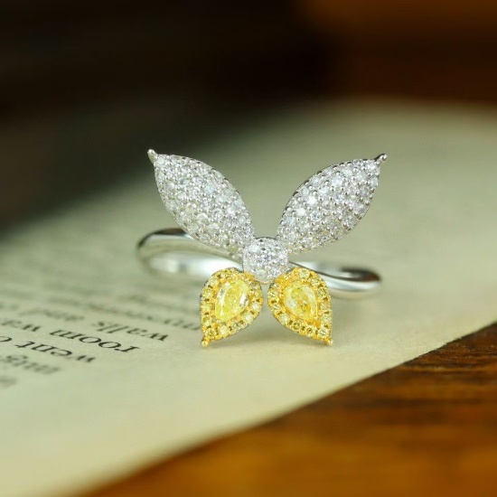 14k Gold 0.45 Ctw Natural Yellow Diamond & Diamond Ring