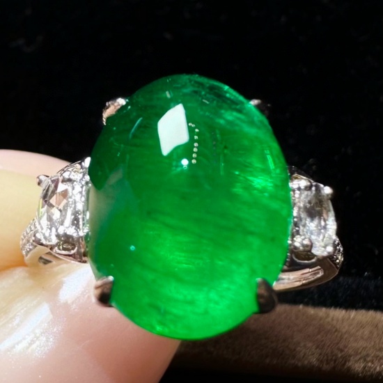 14k Gold 6.04 Ctw Vivid Green Natural Emerald & Diamond Ring
