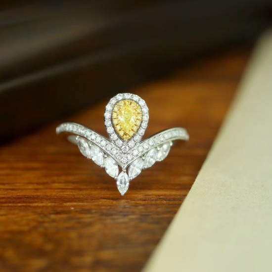14k Gold 0.67 Ctw Natural Yellow Diamond & Diamond Ring