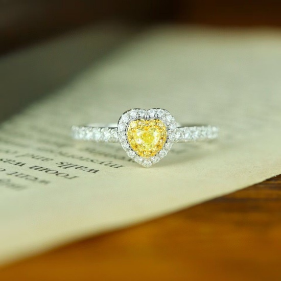 14k Gold 0.50 Ctw Natural Yellow Diamond & Diamond Ring