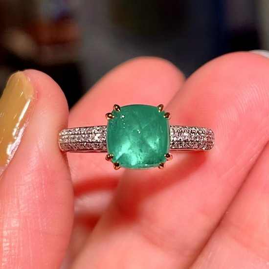 14k Gold 1.89 Ctw Natural Emerald & Diamond Ring