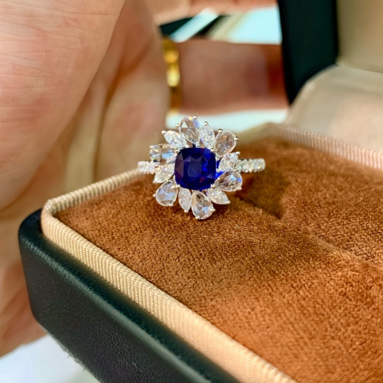 14k Gold 1.85 Ctw Natural Sapphire & Diamond Ring
