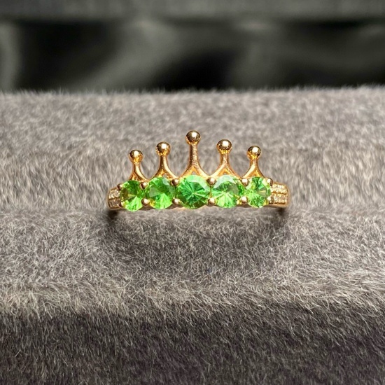 14k Gold 0.75 Ct Natural Tsavorite & Diamond Ring