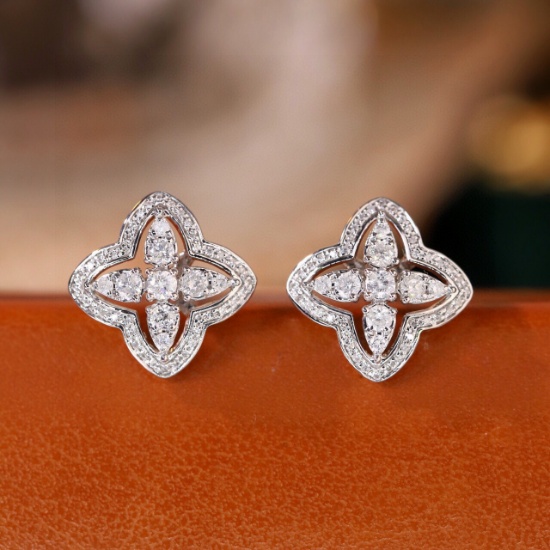 14k Gold 0.42 Ct Natural H Diamond Earrings
