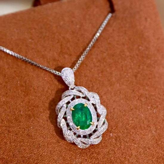14k Gold 0.97 Ctw Vivid Green Natural Emerald & Diamond Pendant( Without Chain )
