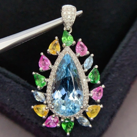 14k Gold 5.3 Ct Natural Aquamarine & Diamond Pendant( Without Chain )