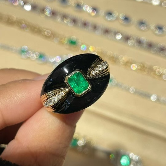 14k Gold 0.5 Ct Natural Emerald & Diamond Ring