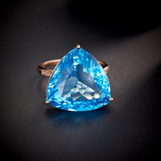 14k Gold 29.3 Ct Natural Topaz & Diamond Ring