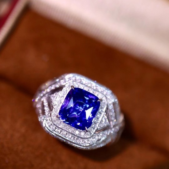 14k Gold 3.73 Ctw Vivid Blue Natural Sapphire & Diamond Ring