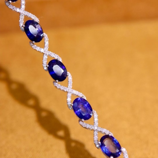 14k Gold 8.57 Ctw Vivid Blue Natural Sapphire & Diamond Bracelet