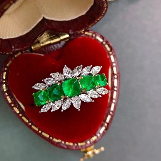 14k Gold 1.52 Ct Vivid Green Natural Emerald & Diamond Ring