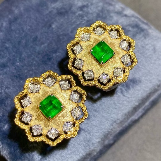 14k Gold 1.84 Ctw Vivid Green Natural Emerald & Diamond Earrings