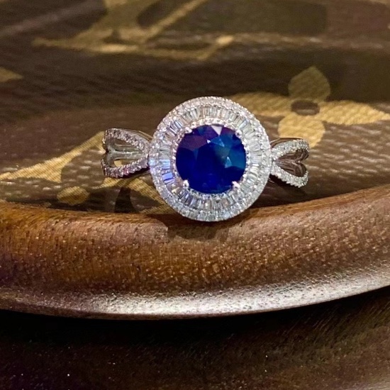 14k Gold 1.5 Ct Natural Sapphire & Diamond Ring