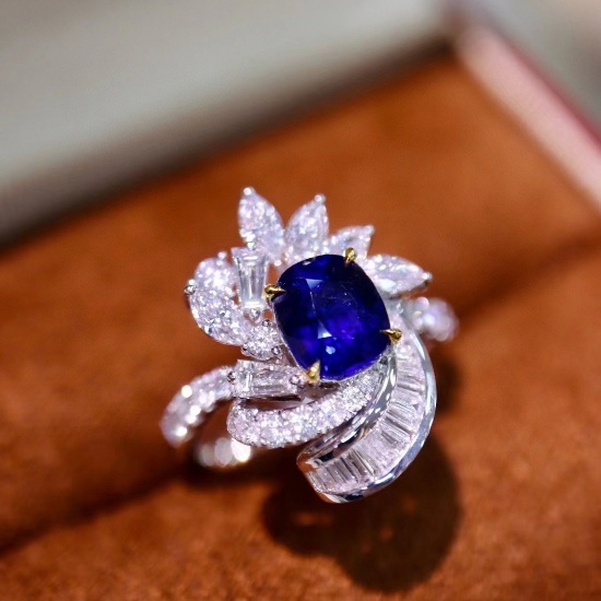 14k Gold 2.60 Ctw Natural Sapphire & Diamond Ring