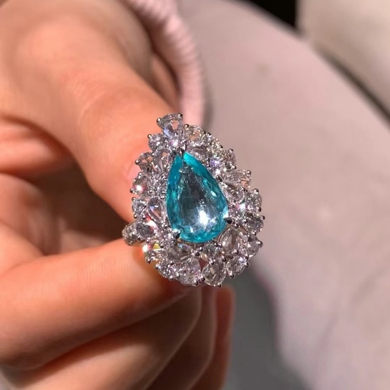 14k Gold 4.13 Ctw Natural Paraiba Tourmaline & Diamond Ring