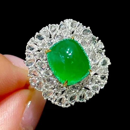 14k Gold 4.2 Ct Vivid Green Natural Emerald & Diamond & Sapphire Ring