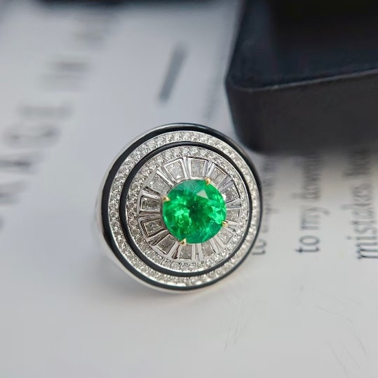 14k Gold 1.00 Ct Natural Emerald & Diamond Ring