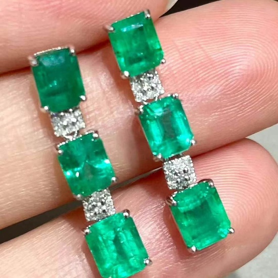 14k Gold 3.65 Ct Natural Emerald & Diamond Earrings