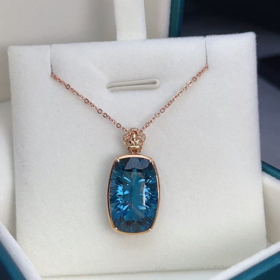 14k Gold 16.75 Ct Natural Topaz & Diamond Pendant( Without Chain )