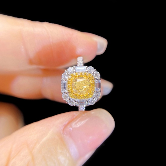 14k Gold 1.87 Ctw Natural Yellow Diamond & Diamond Ring