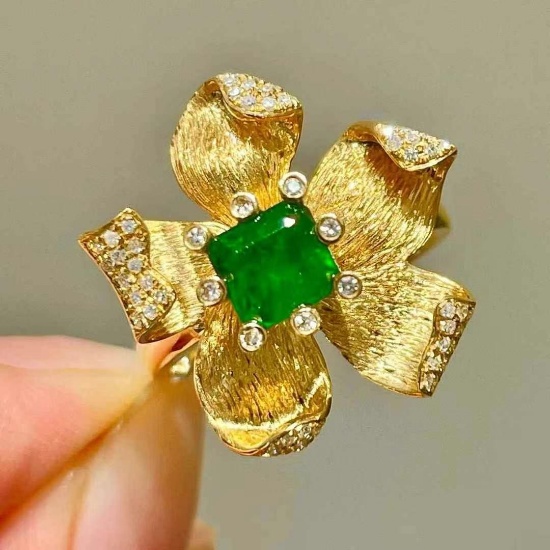 14k Gold 1 Ct Vivid Green Natural Emerald & Diamond & Flowers Ring