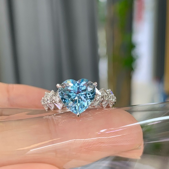 14k Gold 2.75 Ctw Natural Aquamarine & Diamond Ring