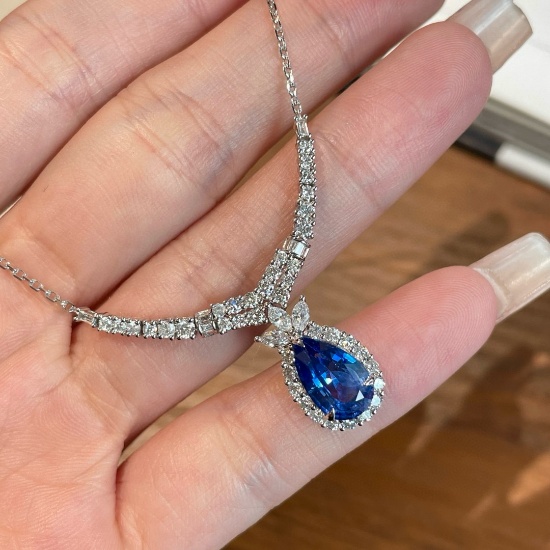 14k Gold 2 Ct Natural Sapphire & Diamond Necklace