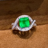 14k Gold 1.9 Ct Natural Emerald & Diamond Ring