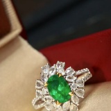 14k Gold 1.35 Ctw Vivid Green Natural Emerald & Diamond Ring